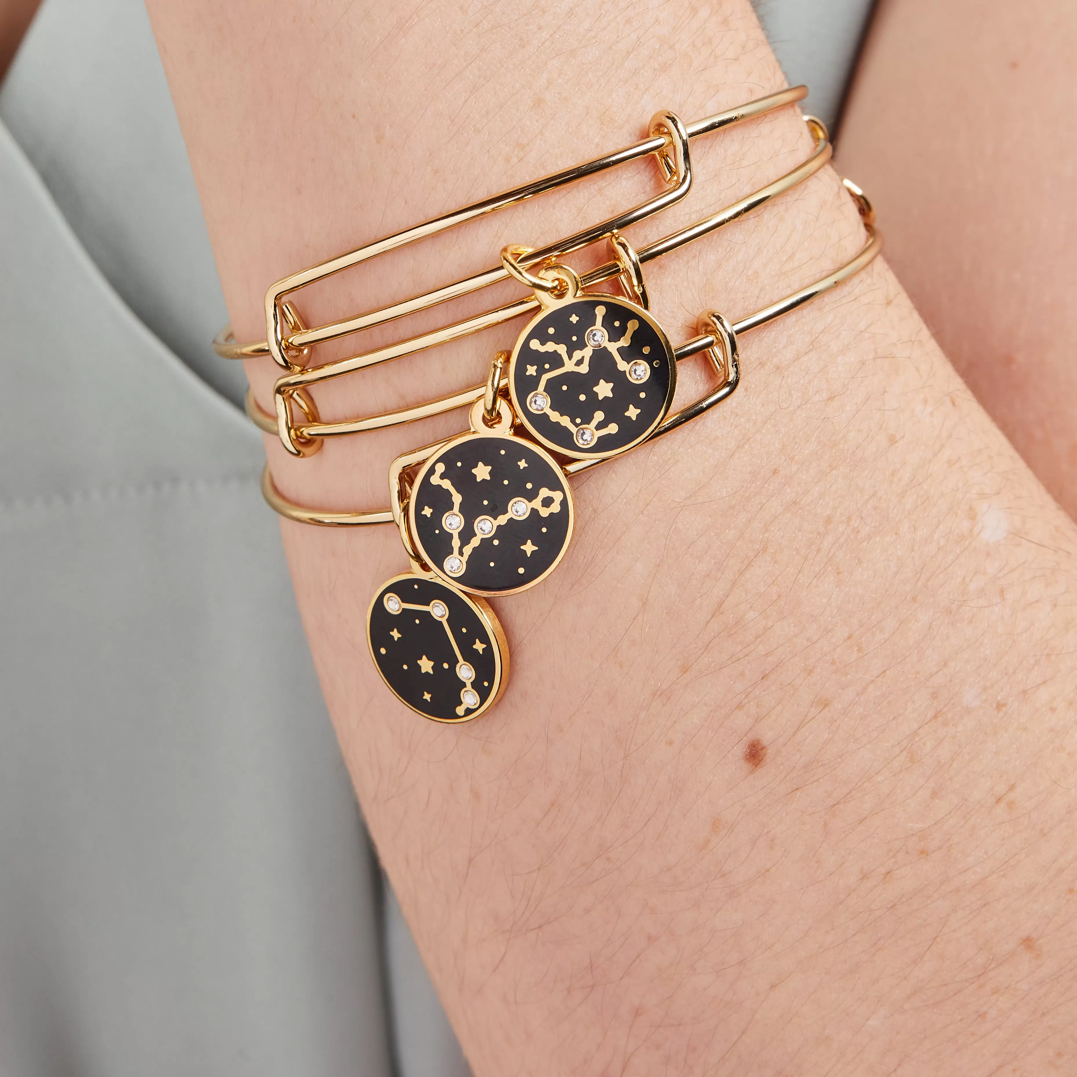 Aquarius Zodiac Charm Bangle, Color