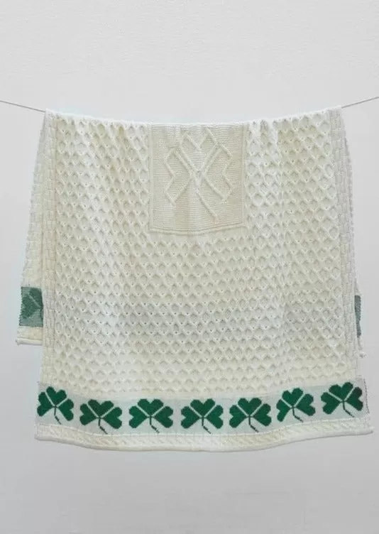 Aran Shamrock Blanket | Natural