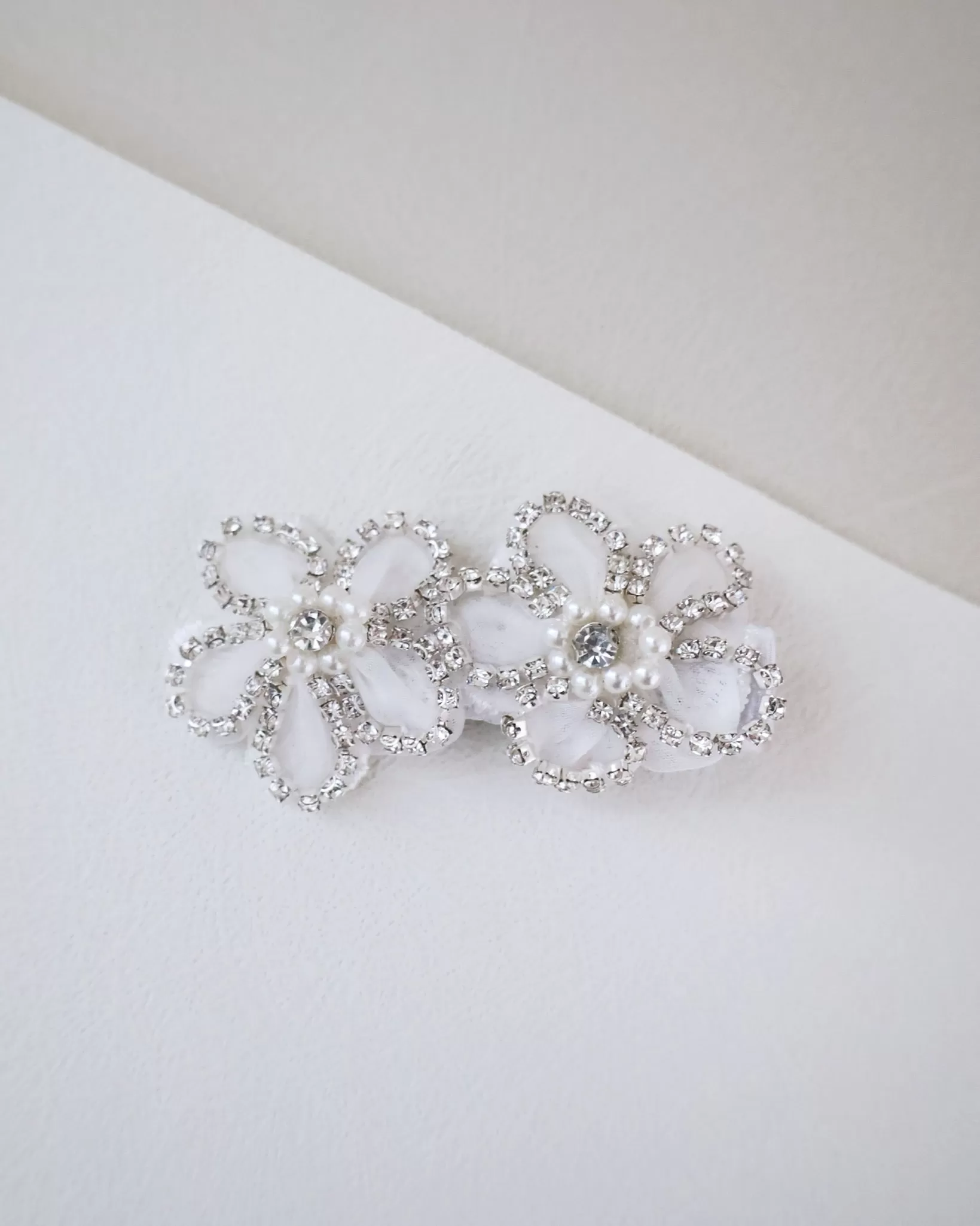 Chassia Flower Hair Clip