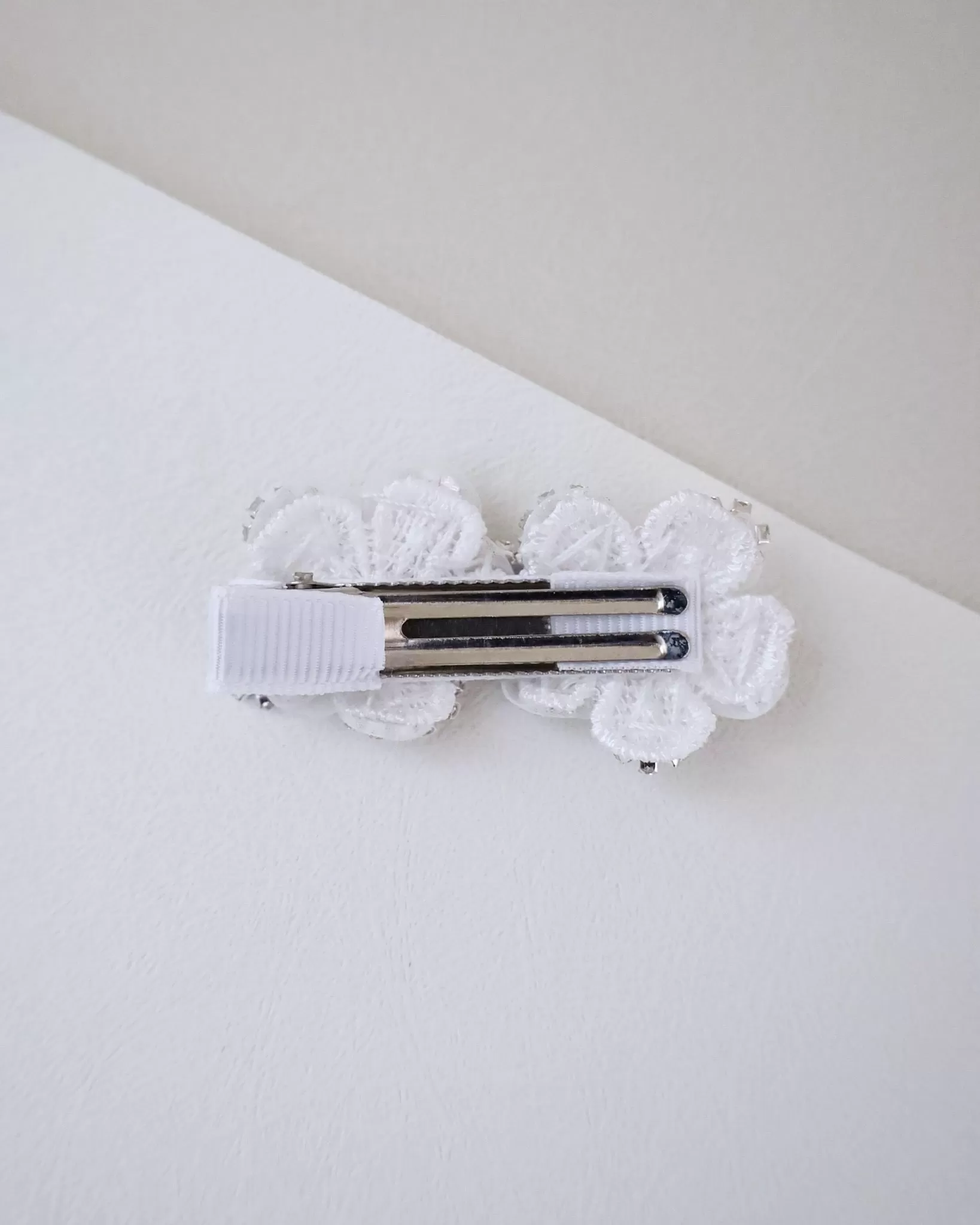 Chassia Flower Hair Clip