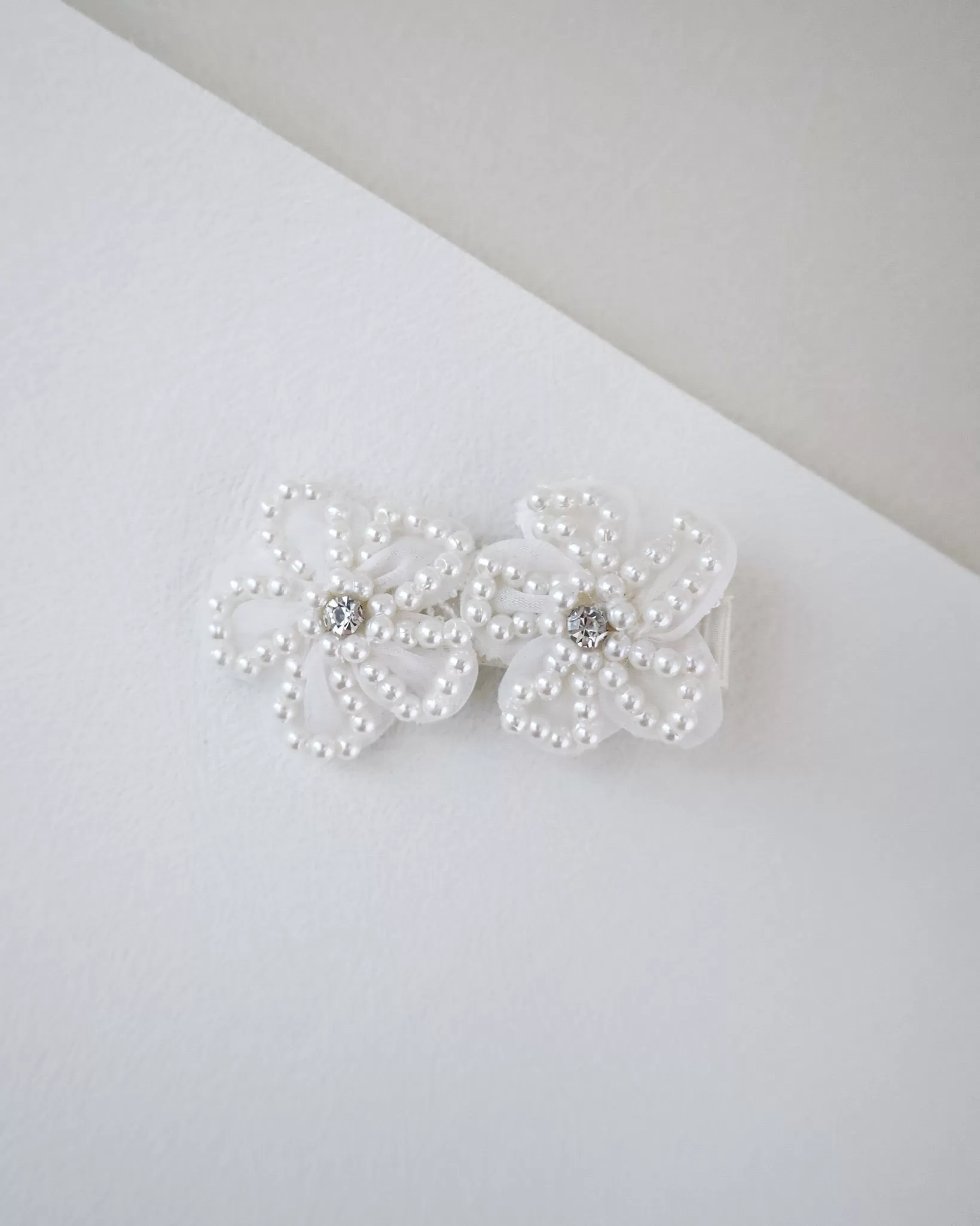 Chassia Flower Hair Clip