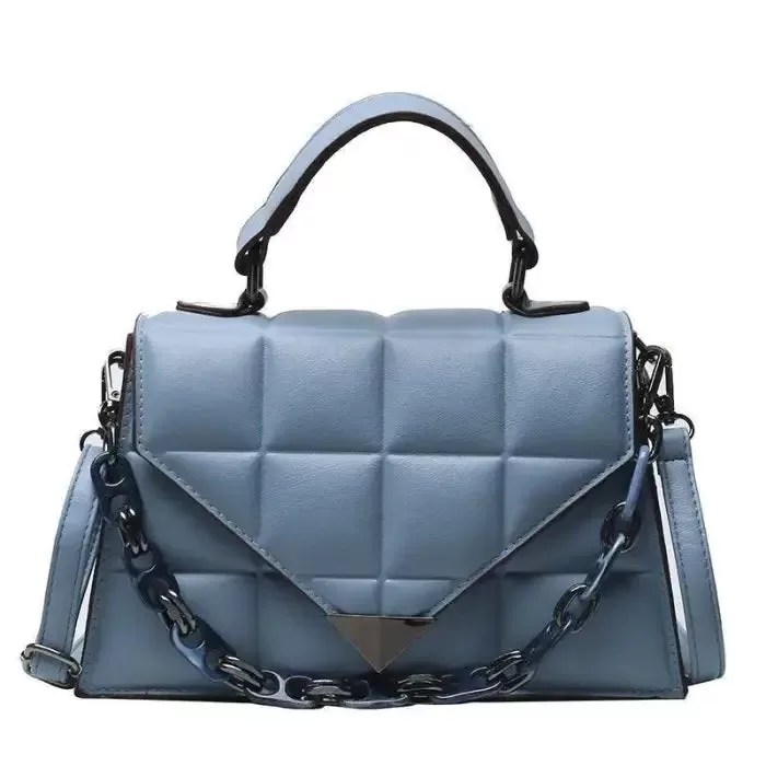 Chic Elegance: Luxurious Women’s Bag