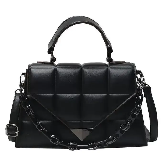 Chic Elegance: Luxurious Women’s Bag