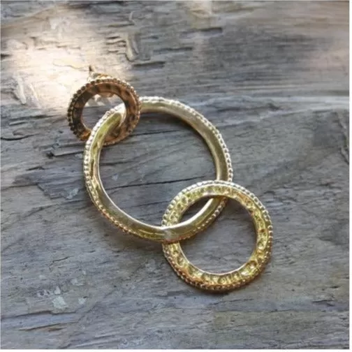 Chic Gold Plated Hammered Ring Earrings