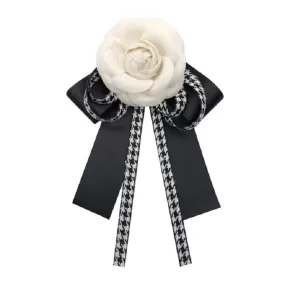 Elegant Ladies' 3D Bow-Knot Brooch - Stylish Woolen and Ribbon Accessory