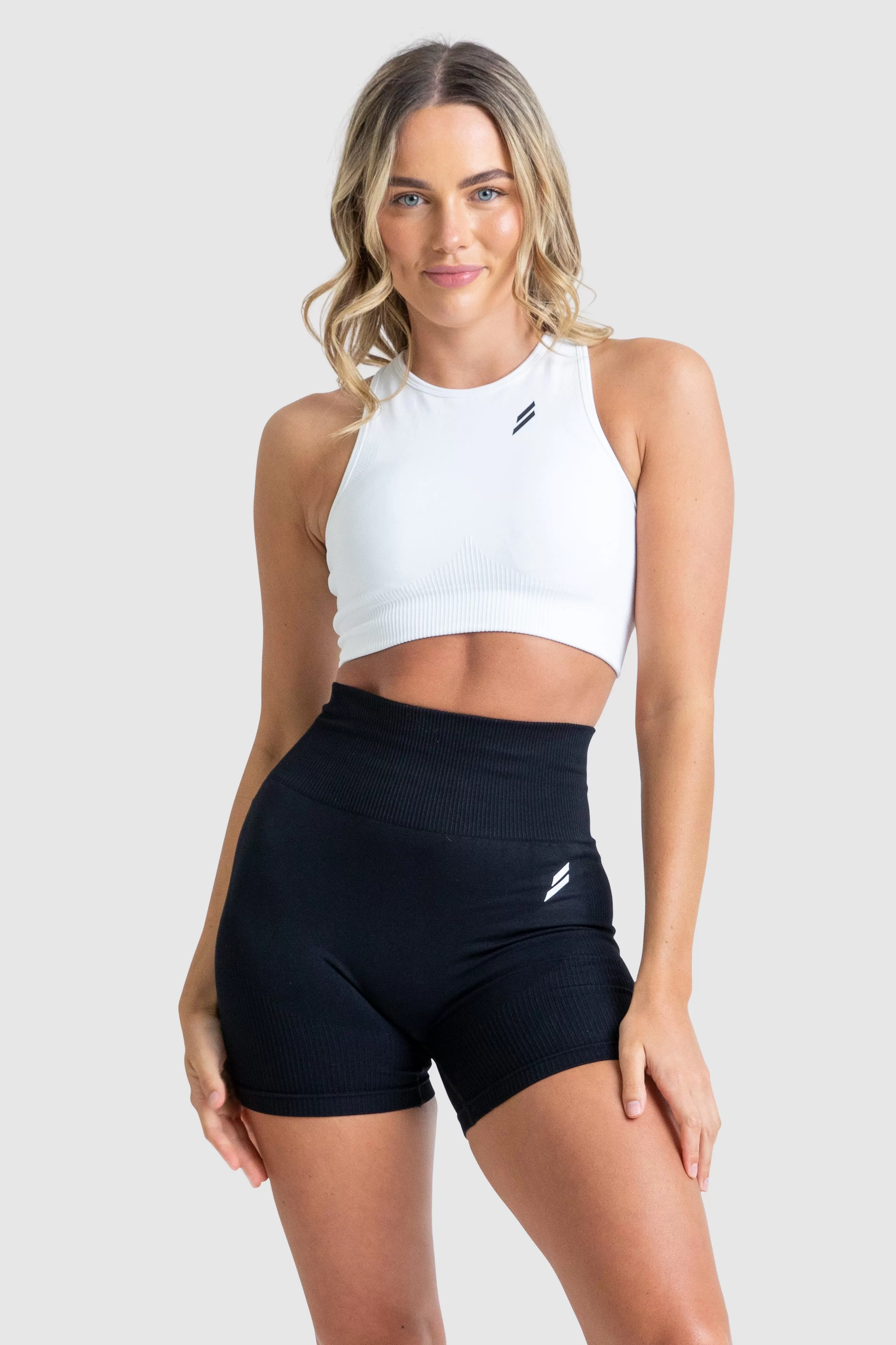 Impact Solid High-Neck Crop - White