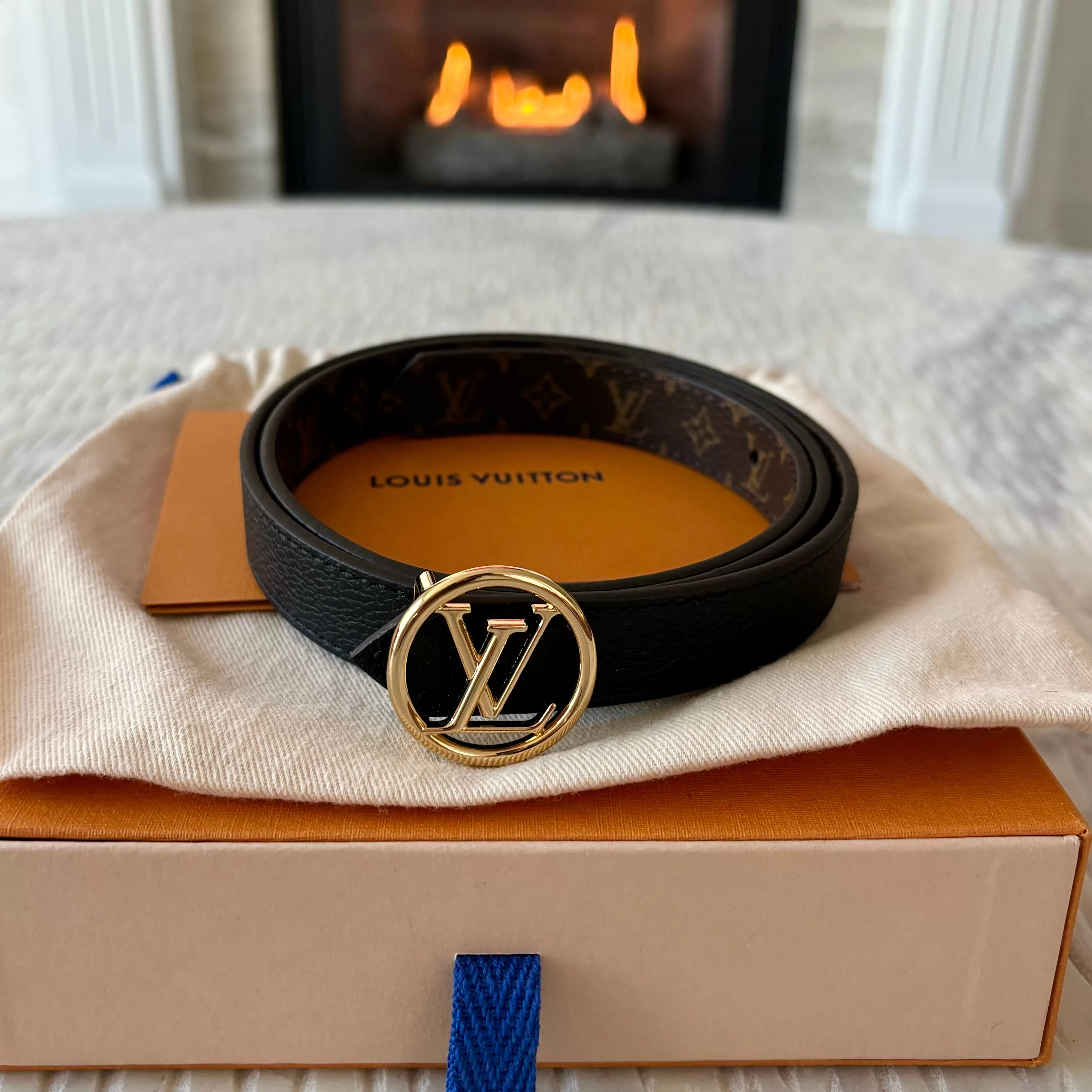 Louis Vuitton LV Circle 20mm Reversible Belt