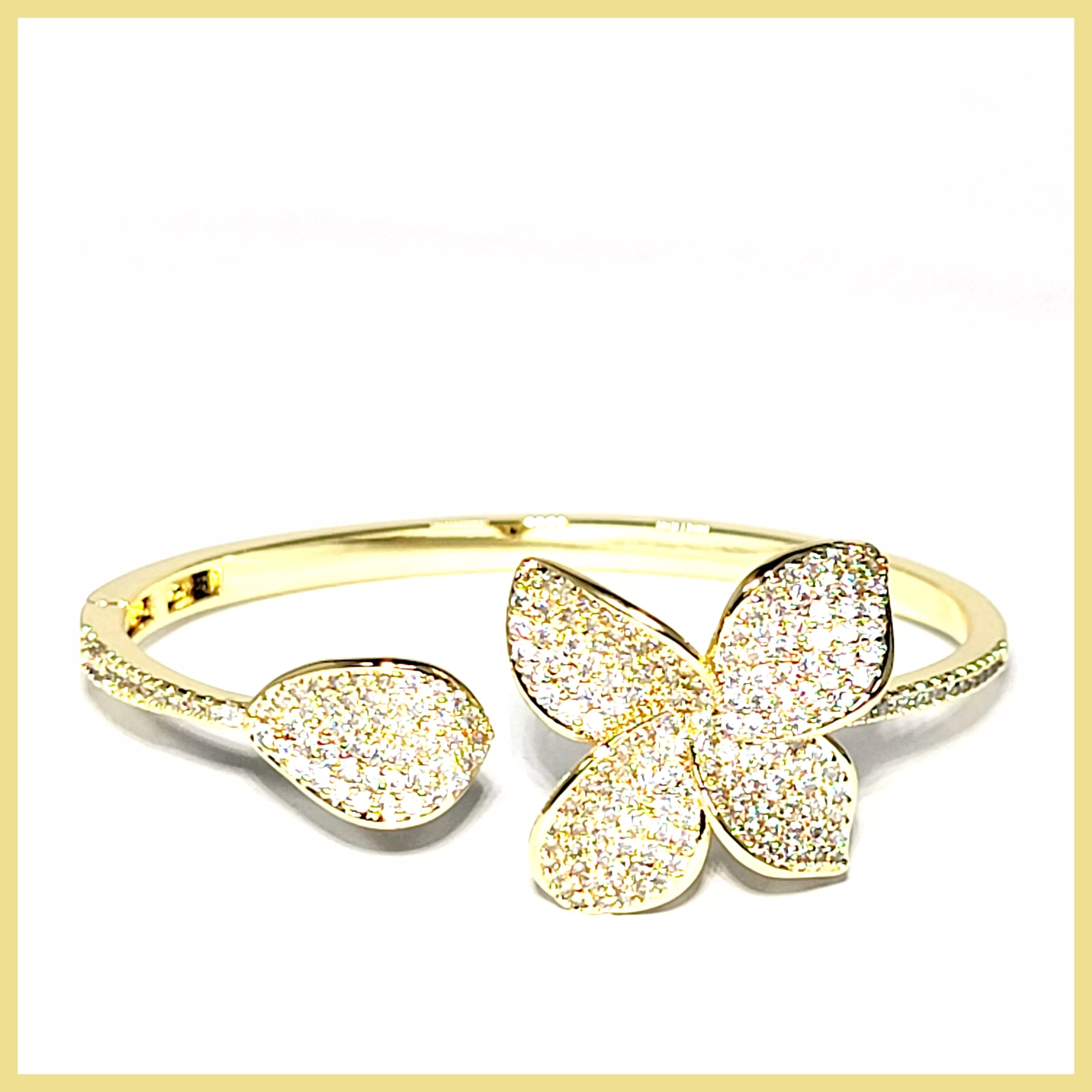 Pavé Flower Open Cuff