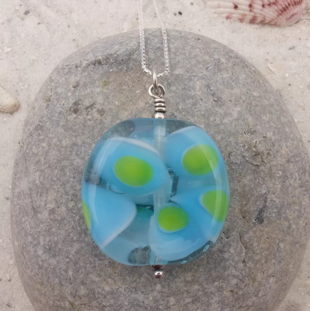 summer bubble pendant