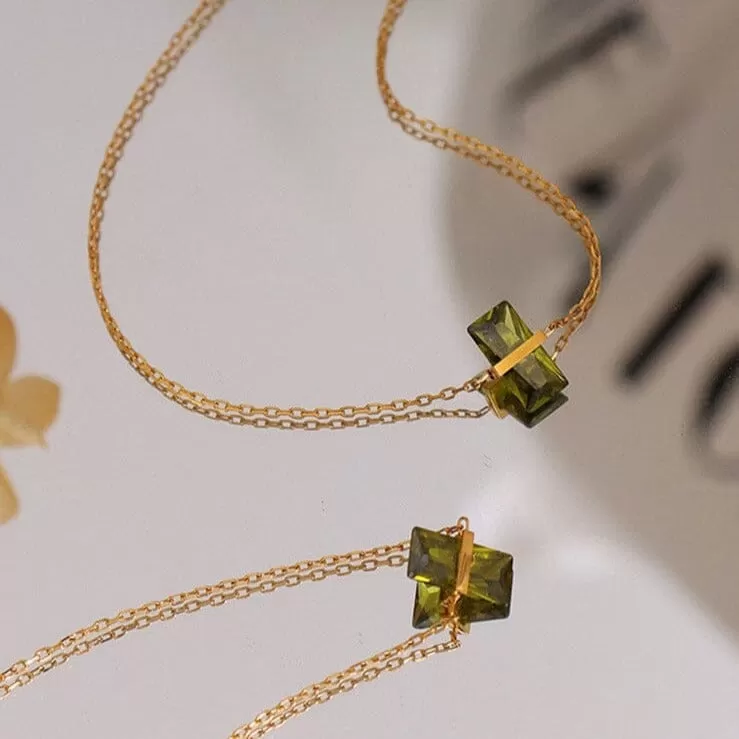 Summer Minimalist Peridot Necklace