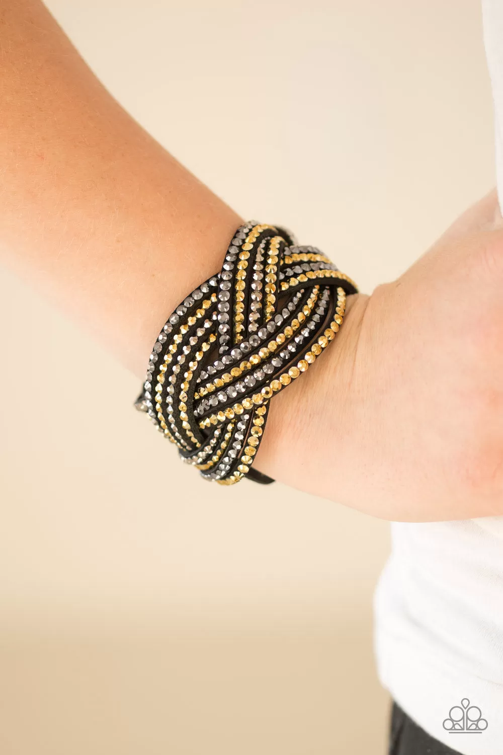 Top Classic Chic Paparazzi Bracelet